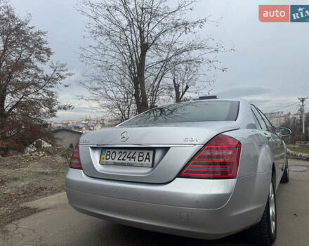 Серый Мерседес С Класс, объемом двигателя 3 л и пробегом 231 тыс. км за 11350 $, фото 27 на Automoto.ua