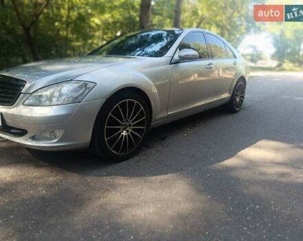 Мерседес С Класс 2007 в Беляевке на Automoto.ua Серый Мерседес С Класс, объемом двигателя 3.5 л и пробегом 206 тыс. км за 9000 $, фото 1 на Automoto.ua