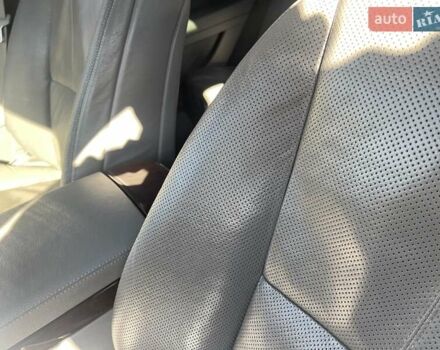 Серый Мерседес С Класс, объемом двигателя 5.46 л и пробегом 141 тыс. км за 16000 $, фото 19 на Automoto.ua