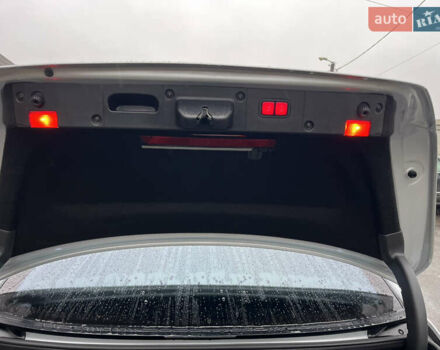 Серый Мерседес С Класс, объемом двигателя 2.99 л и пробегом 380 тыс. км за 11800 $, фото 13 на Automoto.ua