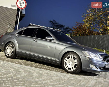 Мерседес С Клас 2008 у Ужгороді на Automoto.ua Сірий Мерседес С Клас, об'ємом двигуна 3 л та пробігом 231 тис. км за 10700 $, фото 3 на Automoto.ua