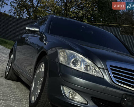 Мерседес С Клас 2008 у Ужгороді на Automoto.ua Сірий Мерседес С Клас, об'ємом двигуна 3 л та пробігом 231 тис. км за 10700 $, фото 18 на Automoto.ua