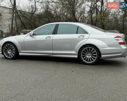 Серый Мерседес С Класс, объемом двигателя 5.5 л и пробегом 203 тыс. км за 14900 $, фото 4 на Automoto.ua