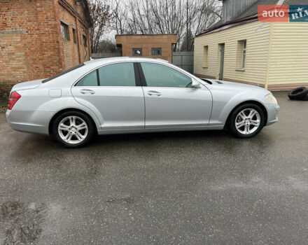 Серый Мерседес С Класс, объемом двигателя 2.99 л и пробегом 380 тыс. км за 11800 $, фото 5 на Automoto.ua