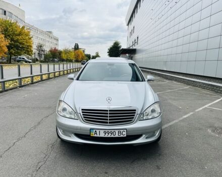 Сірий Мерседес С Клас, об'ємом двигуна 5.5 л та пробігом 238 тис. км за 9800 $, фото 1 на Automoto.ua