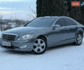 Серый Мерседес С Класс, объемом двигателя 3 л и пробегом 350 тыс. км за 10400 $, фото 1 на Automoto.ua