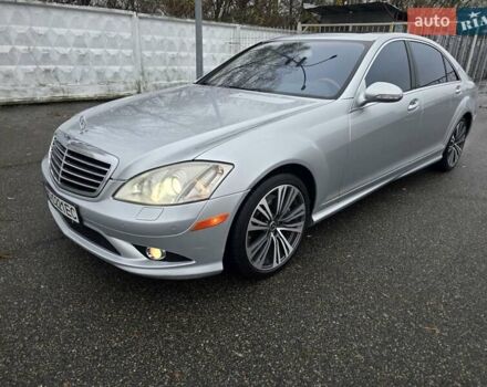 Серый Мерседес С Класс, объемом двигателя 5.5 л и пробегом 260 тыс. км за 10800 $, фото 37 на Automoto.ua