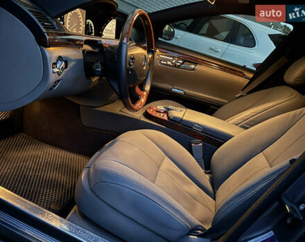 Мерседес С Клас 2008 у Ужгороді на Automoto.ua Сірий Мерседес С Клас, об'ємом двигуна 3 л та пробігом 231 тис. км за 10700 $, фото 63 на Automoto.ua