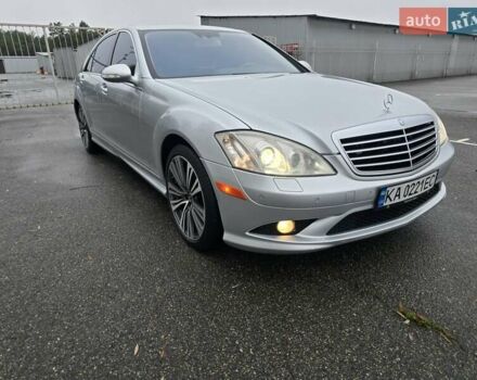 Серый Мерседес С Класс, объемом двигателя 5.5 л и пробегом 260 тыс. км за 10800 $, фото 34 на Automoto.ua