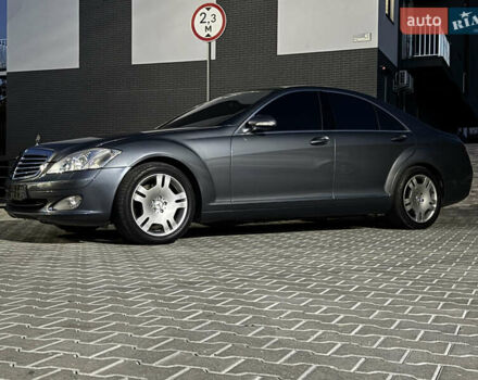 Мерседес С Клас 2008 у Ужгороді на Automoto.ua Сірий Мерседес С Клас, об'ємом двигуна 3 л та пробігом 231 тис. км за 10700 $, фото 9 на Automoto.ua