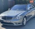 Серый Мерседес С Класс, объемом двигателя 5.46 л и пробегом 141 тыс. км за 16000 $, фото 1 на Automoto.ua