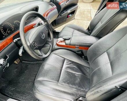 Сірий Мерседес С Клас, об'ємом двигуна 2.99 л та пробігом 215 тис. км за 12100 $, фото 5 на Automoto.ua