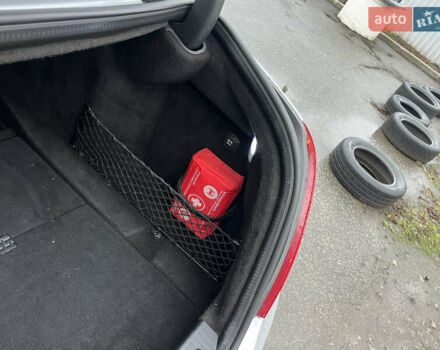 Серый Мерседес С Класс, объемом двигателя 2.99 л и пробегом 380 тыс. км за 11800 $, фото 14 на Automoto.ua