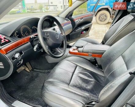 Сірий Мерседес С Клас, об'ємом двигуна 2.99 л та пробігом 215 тис. км за 12100 $, фото 15 на Automoto.ua