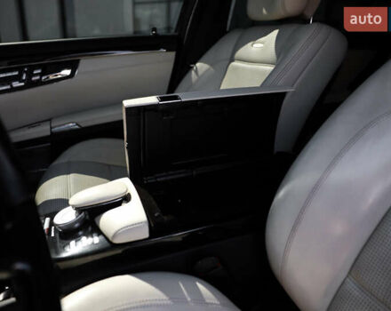 Серый Мерседес С Класс, объемом двигателя 6.2 л и пробегом 177 тыс. км за 15500 $, фото 53 на Automoto.ua