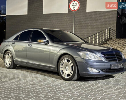 Мерседес С Клас 2008 у Ужгороді на Automoto.ua Сірий Мерседес С Клас, об'ємом двигуна 3 л та пробігом 231 тис. км за 10700 $, фото 2 на Automoto.ua