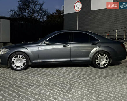 Мерседес С Клас 2008 у Ужгороді на Automoto.ua Сірий Мерседес С Клас, об'ємом двигуна 3 л та пробігом 231 тис. км за 10700 $, фото 24 на Automoto.ua