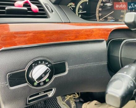 Сірий Мерседес С Клас, об'ємом двигуна 2.99 л та пробігом 215 тис. км за 12100 $, фото 7 на Automoto.ua