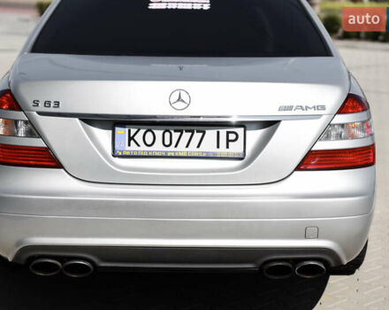 Серый Мерседес С Класс, объемом двигателя 6.2 л и пробегом 177 тыс. км за 15500 $, фото 20 на Automoto.ua