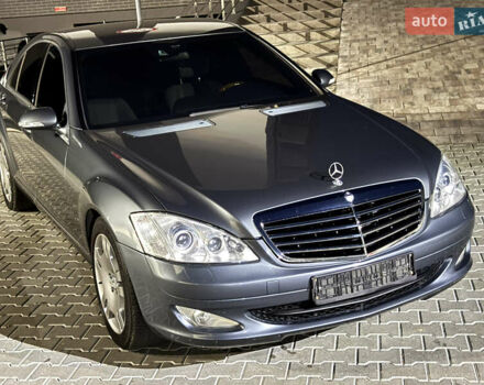 Мерседес С Клас 2008 у Ужгороді на Automoto.ua Сірий Мерседес С Клас, об'ємом двигуна 3 л та пробігом 231 тис. км за 10700 $, фото 34 на Automoto.ua