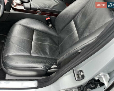 Серый Мерседес С Класс, объемом двигателя 2.99 л и пробегом 380 тыс. км за 11800 $, фото 19 на Automoto.ua