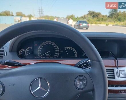 Сірий Мерседес С Клас, об'ємом двигуна 3.5 л та пробігом 340 тис. км за 13400 $, фото 6 на Automoto.ua