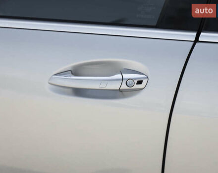 Серый Мерседес С Класс, объемом двигателя 6.2 л и пробегом 177 тыс. км за 15500 $, фото 18 на Automoto.ua