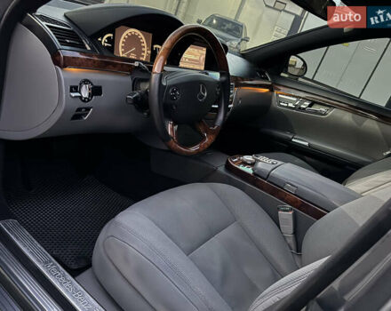 Мерседес С Клас 2008 у Ужгороді на Automoto.ua Сірий Мерседес С Клас, об'ємом двигуна 3 л та пробігом 231 тис. км за 10700 $, фото 54 на Automoto.ua