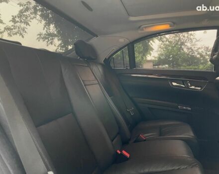 Серый Мерседес С Класс, объемом двигателя 5.5 л и пробегом 294 тыс. км за 12490 $, фото 26 на Automoto.ua