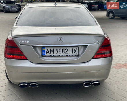Серый Мерседес С Класс, объемом двигателя 3 л и пробегом 419 тыс. км за 10500 $, фото 6 на Automoto.ua