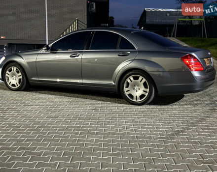 Мерседес С Клас 2008 у Ужгороді на Automoto.ua Сірий Мерседес С Клас, об'ємом двигуна 3 л та пробігом 231 тис. км за 10700 $, фото 46 на Automoto.ua