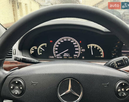 Серый Мерседес С Класс, объемом двигателя 2.99 л и пробегом 380 тыс. км за 11800 $, фото 21 на Automoto.ua