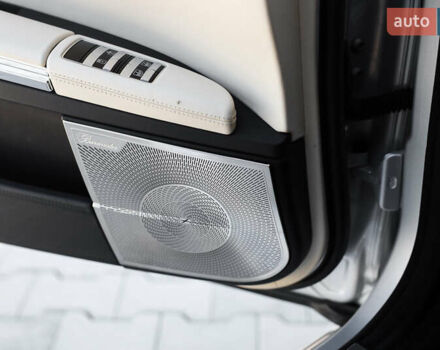 Серый Мерседес С Класс, объемом двигателя 6.2 л и пробегом 177 тыс. км за 15500 $, фото 62 на Automoto.ua