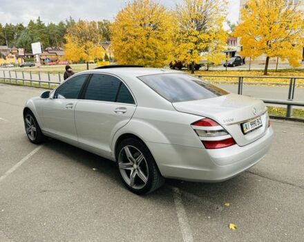 Сірий Мерседес С Клас, об'ємом двигуна 5.5 л та пробігом 238 тис. км за 9800 $, фото 5 на Automoto.ua