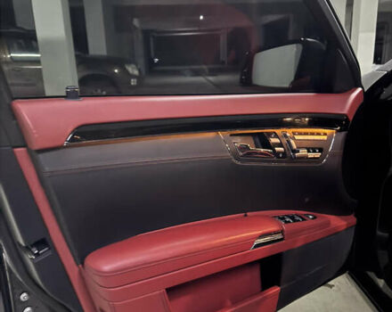 Серый Мерседес С Класс, объемом двигателя 3 л и пробегом 163 тыс. км за 17500 $, фото 9 на Automoto.ua