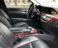 Сірий Мерседес С Клас, об'ємом двигуна 5 л та пробігом 275 тис. км за 12950 $, фото 16 на Automoto.ua