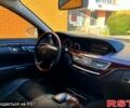 Серый Мерседес С Класс, объемом двигателя 5.5 л и пробегом 250 тыс. км за 12000 $, фото 1 на Automoto.ua