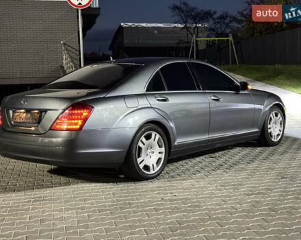 Мерседес С Клас 2008 у Ужгороді на Automoto.ua Сірий Мерседес С Клас, об'ємом двигуна 3 л та пробігом 231 тис. км за 10700 $, фото 5 на Automoto.ua