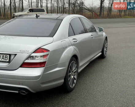 Серый Мерседес С Класс, объемом двигателя 5.5 л и пробегом 203 тыс. км за 14900 $, фото 8 на Automoto.ua