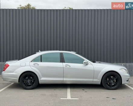 Сірий Мерседес С Клас, об'ємом двигуна 5.46 л та пробігом 218 тис. км за 13200 $, фото 3 на Automoto.ua