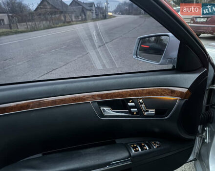 Серый Мерседес С Класс, объемом двигателя 2.14 л и пробегом 255 тыс. км за 16500 $, фото 9 на Automoto.ua