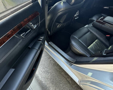 Серый Мерседес С Класс, объемом двигателя 4.66 л и пробегом 195 тыс. км за 13499 $, фото 14 на Automoto.ua