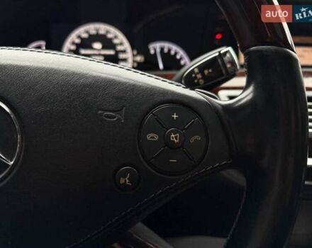 Сірий Мерседес С Клас, об'ємом двигуна 4.66 л та пробігом 195 тис. км за 11500 $, фото 21 на Automoto.ua