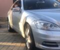 Сірий Мерседес С Клас, об'ємом двигуна 2.1 л та пробігом 245 тис. км за 18000 $, фото 1 на Automoto.ua