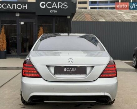 Сірий Мерседес С Клас, об'ємом двигуна 4.66 л та пробігом 195 тис. км за 11500 $, фото 4 на Automoto.ua