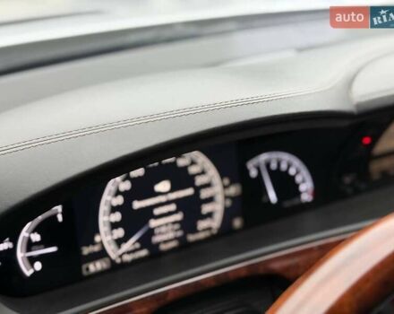 Сірий Мерседес С Клас, об'ємом двигуна 4.66 л та пробігом 195 тис. км за 11500 $, фото 29 на Automoto.ua