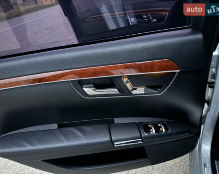 Серый Мерседес С Класс, объемом двигателя 2.14 л и пробегом 255 тыс. км за 16500 $, фото 14 на Automoto.ua