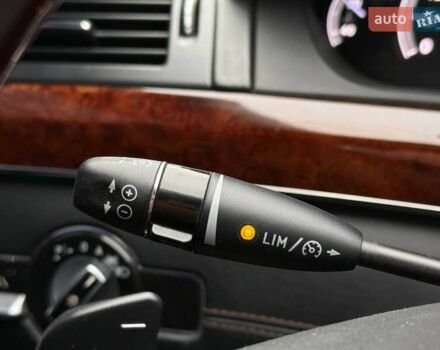 Сірий Мерседес С Клас, об'ємом двигуна 4.66 л та пробігом 195 тис. км за 11500 $, фото 23 на Automoto.ua