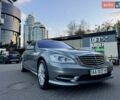 Серый Мерседес С Класс, объемом двигателя 3 л и пробегом 273 тыс. км за 21000 $, фото 1 на Automoto.ua