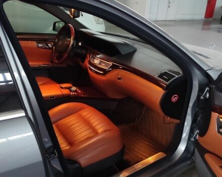 Серый Мерседес С Класс, объемом двигателя 4.7 л и пробегом 219 тыс. км за 24000 $, фото 8 на Automoto.ua